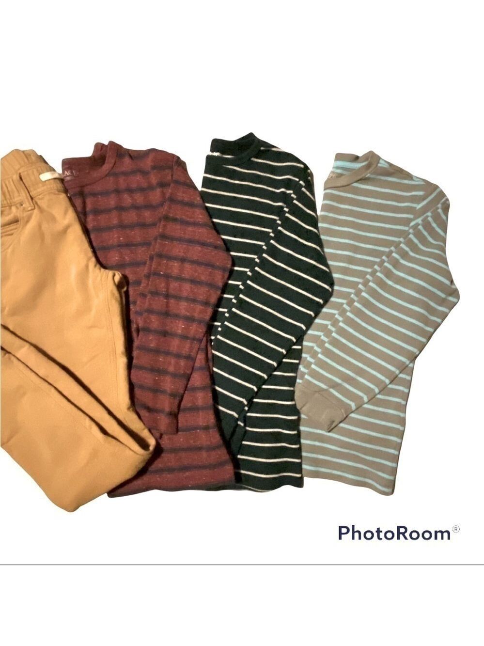 YOUTH Bundle of two tops. Striped long sleeve tops.